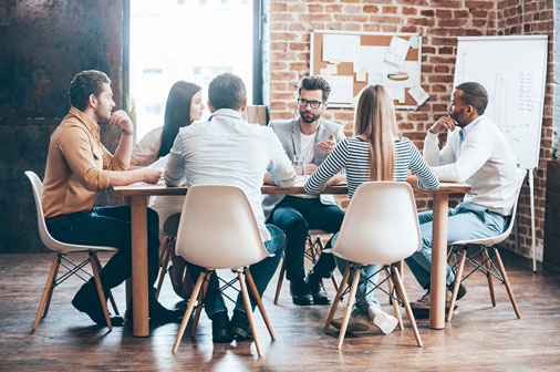 Erschaffung agiler Organisationseinheiten oder Unternehmen – Anspruch und Wirklichkeit Erschaffung agiler Organisationseinheiten oder Unternehmen – Anspruch und Wirklichkeit